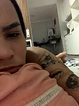 Snapshot of pietra9247 chatting on October 16, 2025, 4:57 am pietra9247 online show from October 16, 2025, 4:57 am