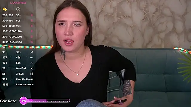 AmiraChase online show from October 16, 2025, 1:45 pm