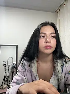 Snapshot of Midori_rosse chatting on May 16, 2026, 12:18 am Midori rosse online show from May 16, 2026, 12:18 am