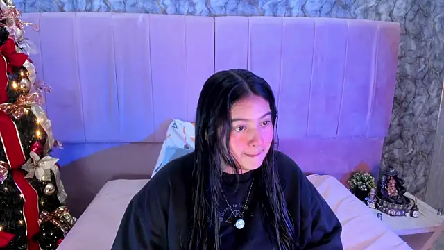 lilithst  online show from December 21, 2025, 8:49 pm