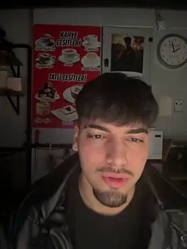 emir343475 online show from March 3, 2026, 10:59 pm