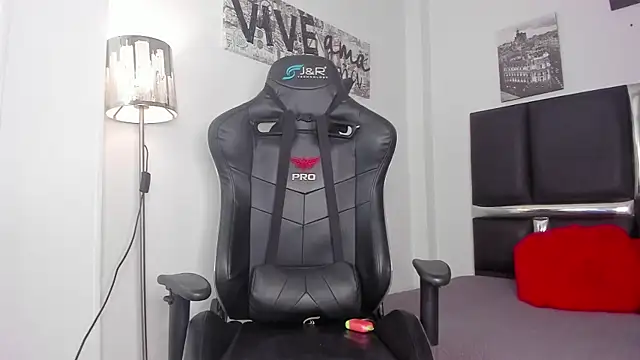 Shaira OS online show from November 8, 2025, 7:34 pm