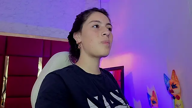 moon winy online show from February 24, 2026, 11:19 am