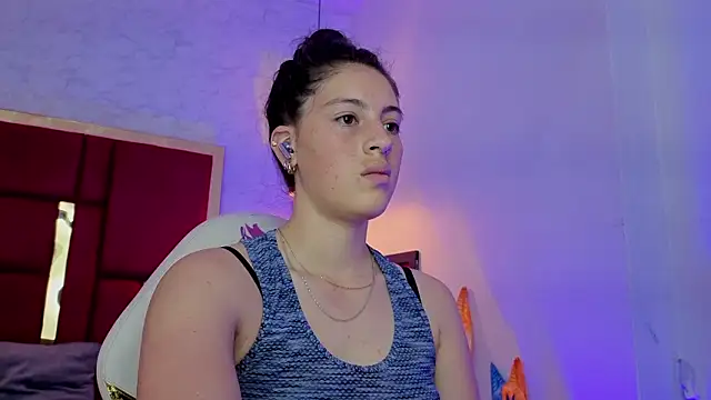 moon winy online show from March 25, 2026, 11:16 am