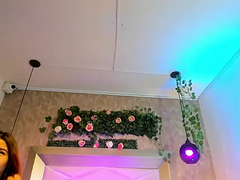 LilithMoonryn online show from November 19, 2025, 2:39 pm