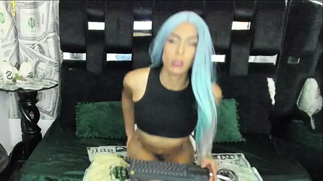 Latin Doll13 online show from November 8, 2025, 8:03 am