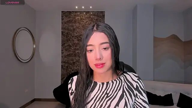 ScarlettBlaze  online show from December 16, 2025, 11:59 am