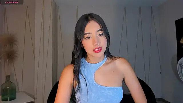 Snapshot of ScarlettBlaze_ chatting on February 26, 2026, 12:04 pm ScarlettBlaze online show from February 26, 2026, 12:04 pm