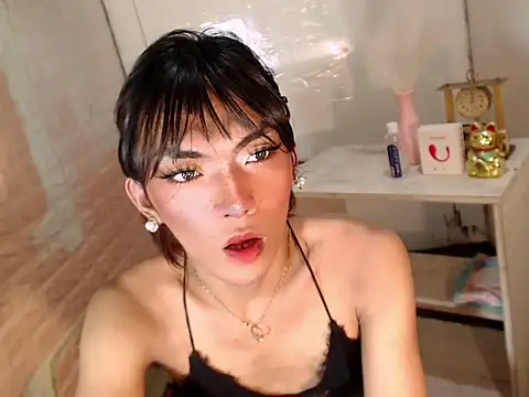 Snapshot of HaileyPresly chatting on April 15, 2026, 2:13 pm HaileyPresly online show from April 15, 2026, 2:13 pm