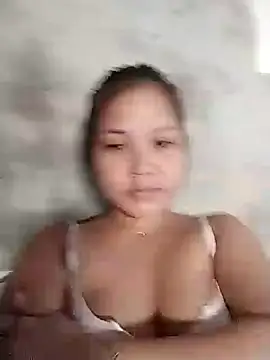 xxsexytitsxx online show from July 16, 2026, 1:11 am