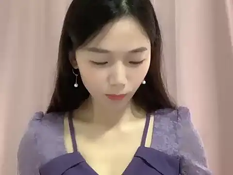 Keke-Baby170 online show from October 23, 2025, 6:34 am