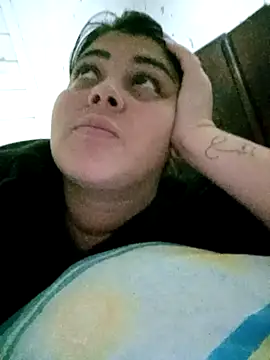 Snapshot of Cubanitaxxx chatting on November 15, 2025, 5:49 am Cubanitaxxx online show from November 15, 2025, 5:49 am