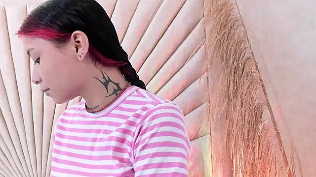 Emma duff online show from October 29, 2025, 12:29 pm