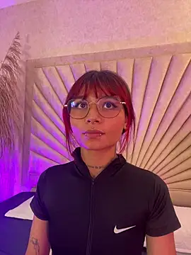 Emma duff online show from March 22, 2026, 12:52 pm