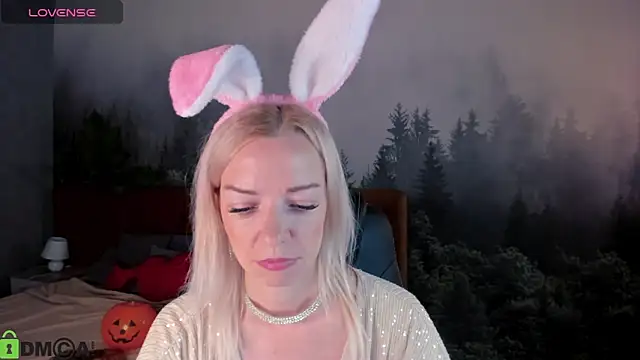 Snapshot of _Keetti_ chatting on October 23, 2025, 12:43 am Keetti online show from October 23, 2025, 12:43 am