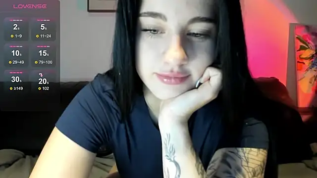 Snapshot of LexiSinnn chatting on November 22, 2025, 10:36 am LexiSinnn online show from November 22, 2025, 10:36 am