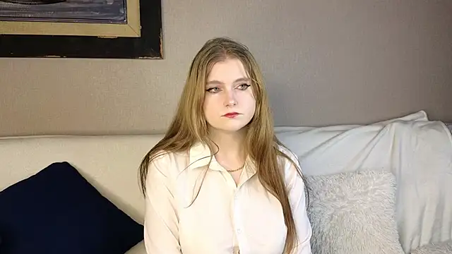 Snapshot of NightSaffron chatting on November 27, 2025, 6:48 am NightSaffron online show from November 27, 2025, 6:48 am