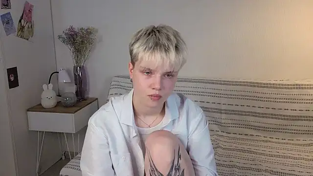 puffimini online show from October 17, 2025, 2:08 pm