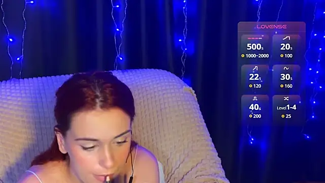 Snapshot of Veksal1a chatting on May 27, 2026, 1:13 am Veksal1a online show from May 27, 2026, 1:13 am