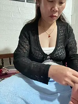 tabby-cat11 online show from February 14, 2026, 6:21 am