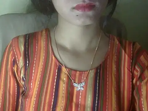 Snapshot of Shezi_N chatting on May 21, 2026, 11:06 am Shezi N online show from May 21, 2026, 11:06 am