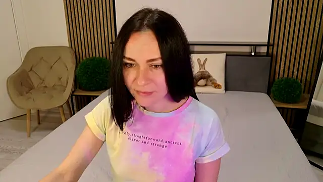 DitaNoir online show from May 20, 2026, 5:46 am