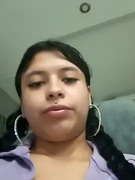 petite coral online show from January 6, 2026, 11:51 pm