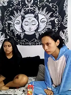 emily n abby online show from April 14, 2026, 12:33 pm