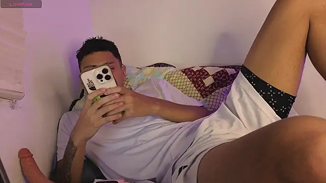 Snapshot of Anto_Jasro chatting on November 29, 2025, 1:08 am Anto Jasro online show from November 29, 2025, 1:08 am