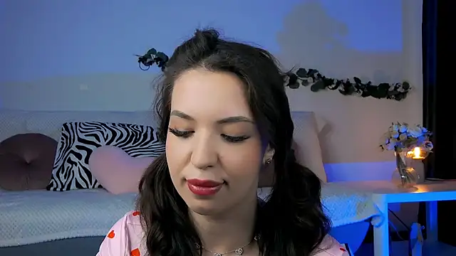 Snapshot of BiancaAva chatting on May 7, 2026, 5:51 pm BiancaAva online show from May 7, 2026, 5:51 pm