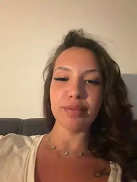Snapshot of BiancaAva chatting on June 17, 2026, 8:21 pm BiancaAva online show from June 17, 2026, 8:21 pm