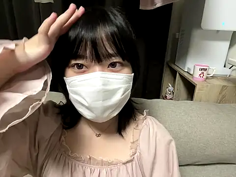 Snapshot of pinkudayo_girl chatting on November 3, 2025, 10:05 am pinkudayo girl online show from November 3, 2025, 10:05 am