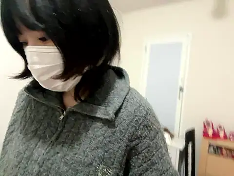 Snapshot of pinkudayo_girl chatting on November 13, 2025, 10:03 am pinkudayo girl online show from November 13, 2025, 10:03 am