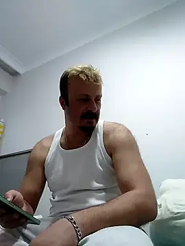 WORLDJR online show from November 2, 2025, 3:03 pm