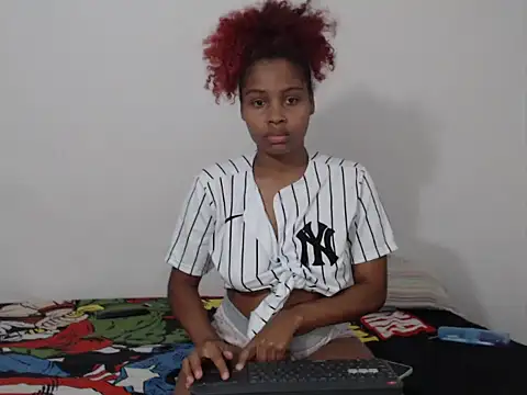 Snapshot of kataleya2021 chatting on April 9, 2026, 10:48 pm kataleya2021 online show from April 9, 2026, 10:48 pm