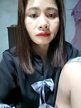 Snapshot of Chmdiemd chatting on February 5, 2026, 8:35 pm Chmdiemd online show from February 5, 2026, 8:35 pm