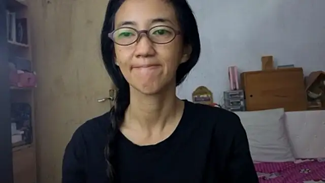 Snapshot of princessD077 chatting on March 11, 2026, 10:49 pm princessD077 online show from March 11, 2026, 10:49 pm