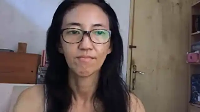 Snapshot of princessD077 chatting on April 20, 2026, 1:52 am princessD077 online show from April 20, 2026, 1:52 am
