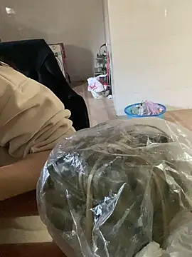 Snapshot of Phale2x chatting on February 14, 2026, 8:11 am Phale2x online show from February 14, 2026, 8:11 am