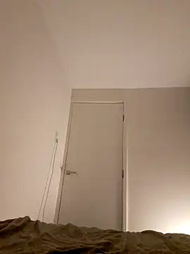 Snapshot of Sasa19790 chatting on November 9, 2025, 7:23 pm Sasa19790 online show from November 9, 2025, 7:23 pm