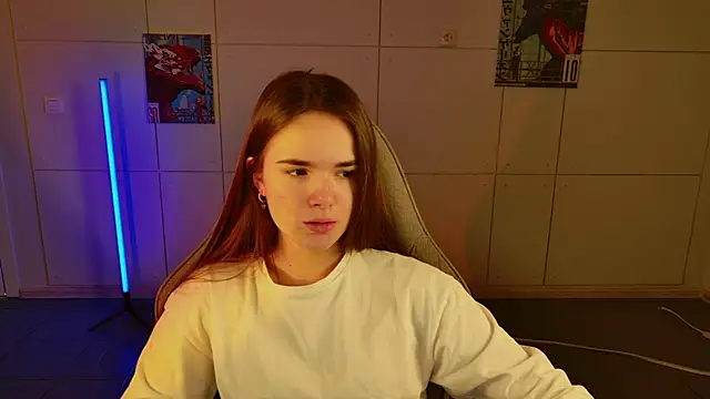 Snapshot of May_Bloom chatting on November 11, 2025, 9:20 am May Bloom online show from November 11, 2025, 9:20 am