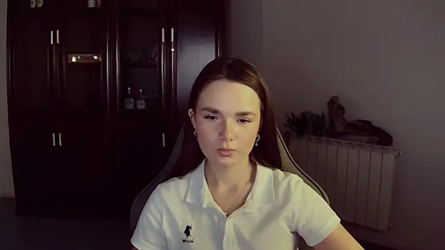 Snapshot of May_Bloom chatting on November 14, 2025, 12:26 pm May Bloom online show from November 14, 2025, 12:26 pm