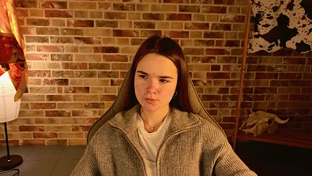 Snapshot of May_Bloom chatting on November 23, 2025, 9:20 am May Bloom online show from November 23, 2025, 9:20 am