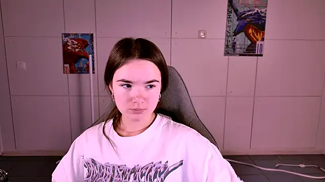 Snapshot of May_Bloom chatting on November 27, 2025, 5:09 am May Bloom online show from November 27, 2025, 5:09 am