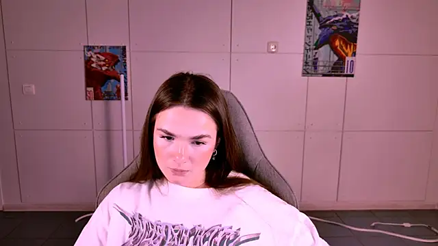 Snapshot of May_Bloom chatting on November 27, 2025, 5:15 pm May Bloom online show from November 27, 2025, 5:15 pm