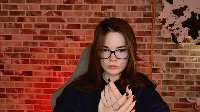 Snapshot of May_Bloom chatting on February 12, 2026, 6:08 am May Bloom online show from February 12, 2026, 6:08 am