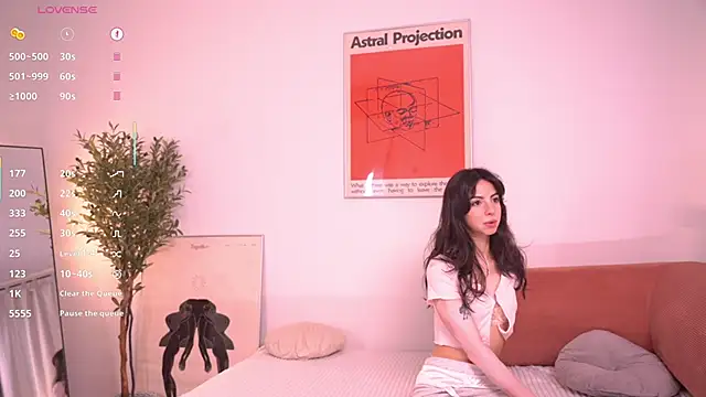 Pheromoon online show from June 28, 2026, 6:08 am