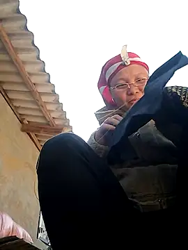 Snapshot of siro-zz chatting on November 26, 2025, 6:47 am siro-zz online show from November 26, 2025, 6:47 am