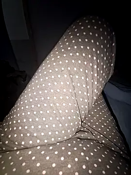 misskelly77 online show from October 29, 2025, 7:48 pm