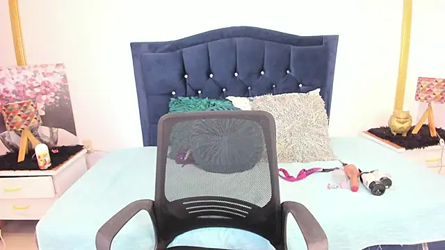 Inaya Khalifa online show from March 31, 2026, 12:45 am